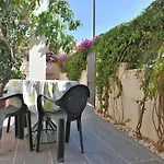 Janas Апартаменты *