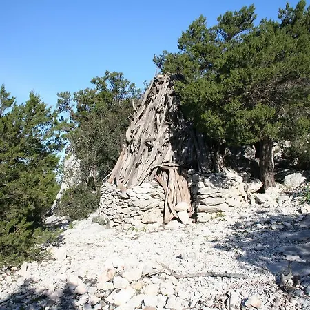 Janas Διαμέρισμα Baunei