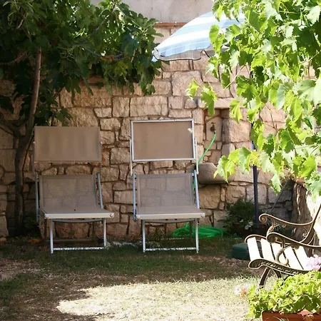 Janas Διαμέρισμα Baunei