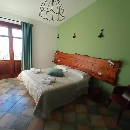 Janas Apartment *