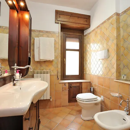 Janas Apartment